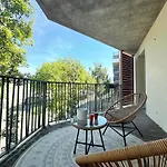 L\'Hibiscus - Centre Ville - Parking - 3P